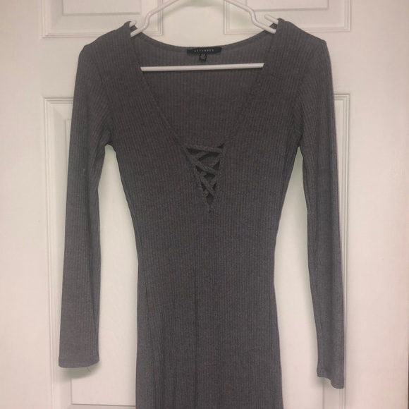 Grey dress - Picture 2 of 2